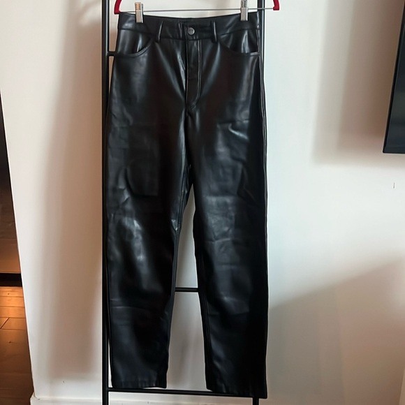 Straight leg vegan leather pant 4 pockets size 4 from dynamite - Picture 1 of 2